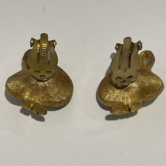 BELLINI Brushed Goldtone Clip On Earrings Leaf Pave Rhinestone Faux Pearl Signed - Picture 6 of 9